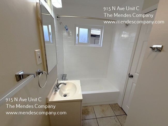 Photo - 915 N Ave Unidad C
