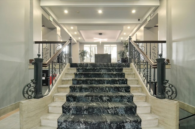 The Buckingham Apartments