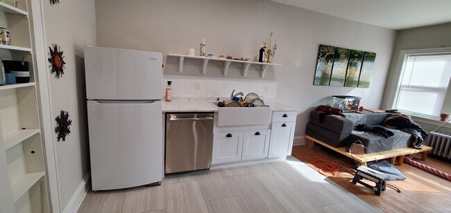 Photo - 1013 E Center St Unit 7