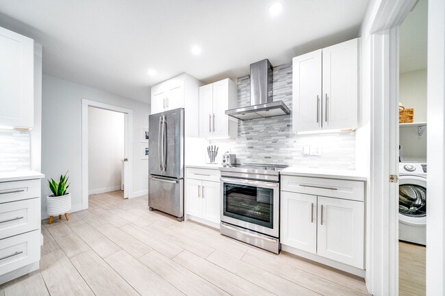 Photo - 6 NE 19th St