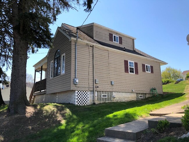 Foto principal - 435 Highfield Ave
