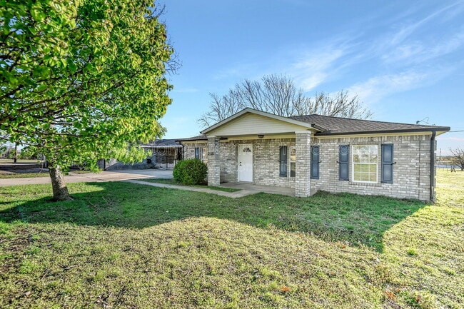 Photo - 2620 Ford Rd