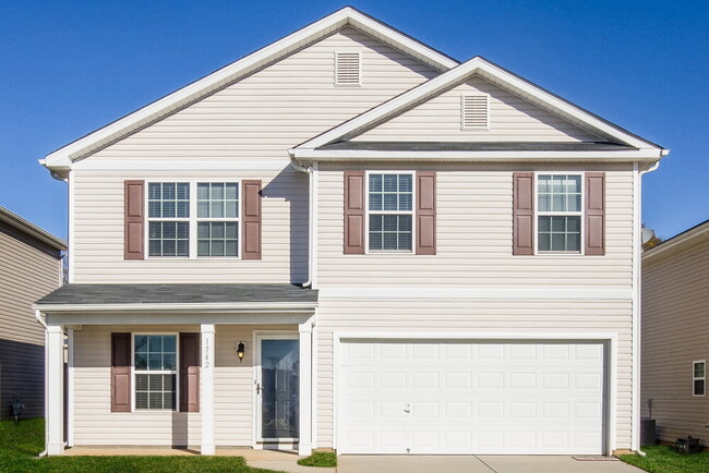 Building Photo - 1742 Eastway Dr Rental