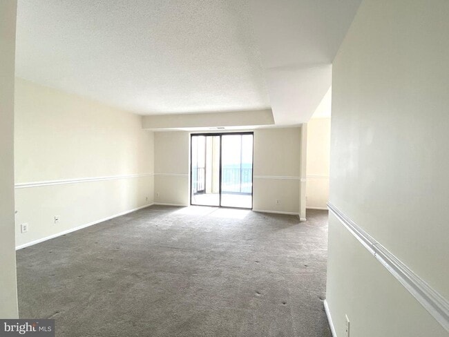 Photo - 5902 Mt Eagle Dr Unit 1102