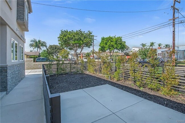 Photo - 3920 W 108th St