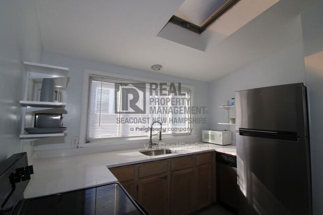 Photo - 4 Ashworth Ave Unit 2