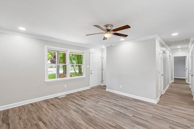 Photo - Great Location off of South Holden Road. 3 Bedroom 2 Bathroom Home.