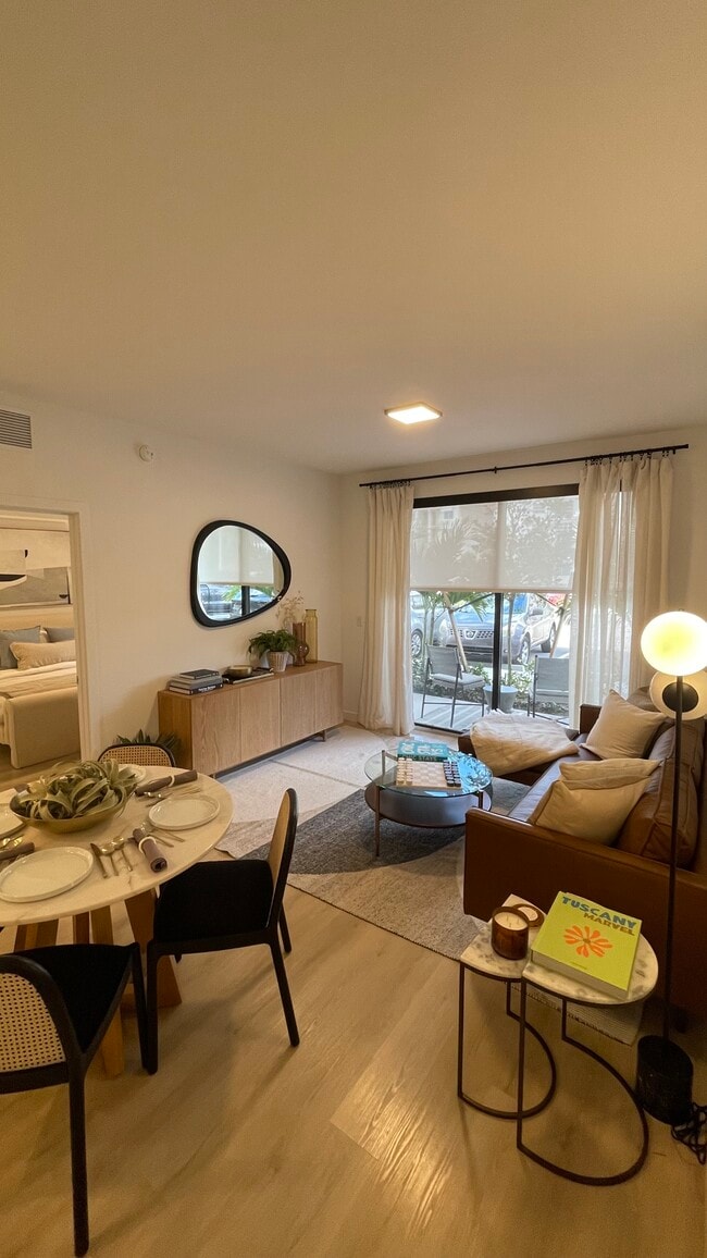 Photo - 121 NW 162nd St Unit B7