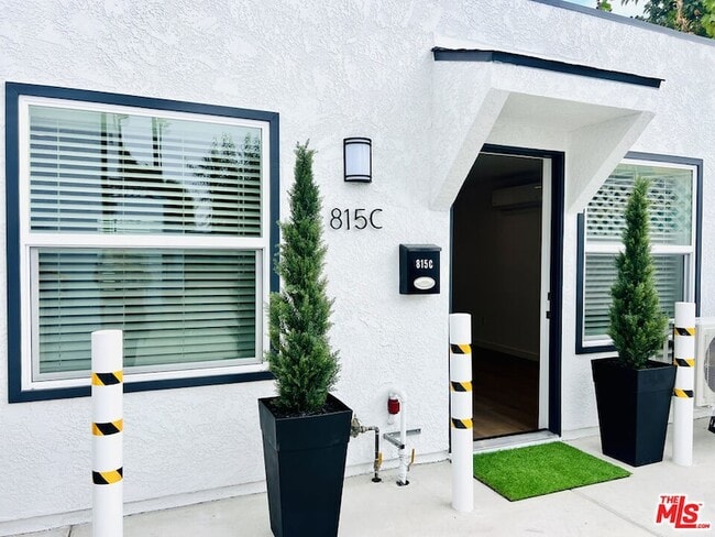 Photo - 815 W Glenoaks Blvd Unidad D