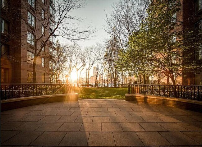 Photo - 30 West St Unit 702