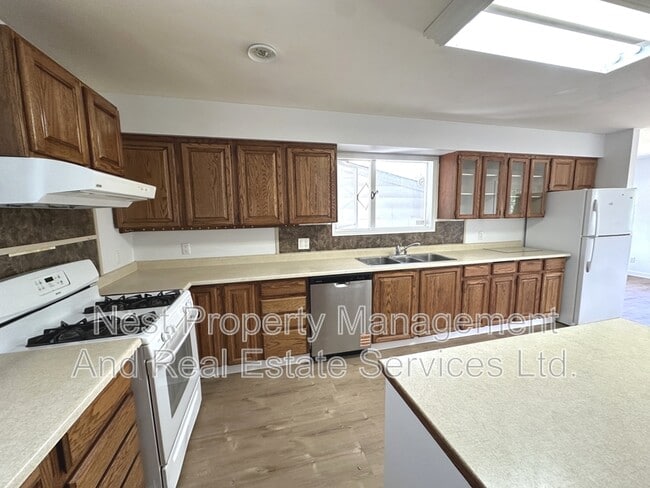 Photo - 2737 Budd Rd