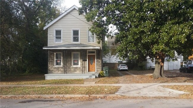 Photo - 1408 W 42nd St House