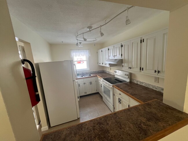 Photo - 2 Bedrooms Close to Dartmouth Condo
