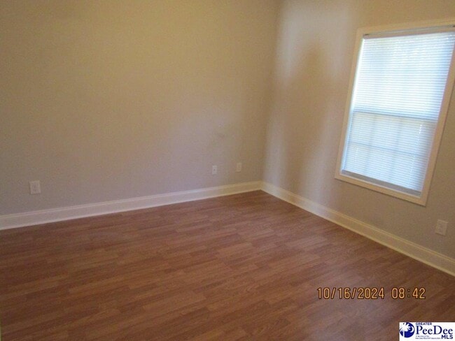 Photo - 1481 Rosedale St