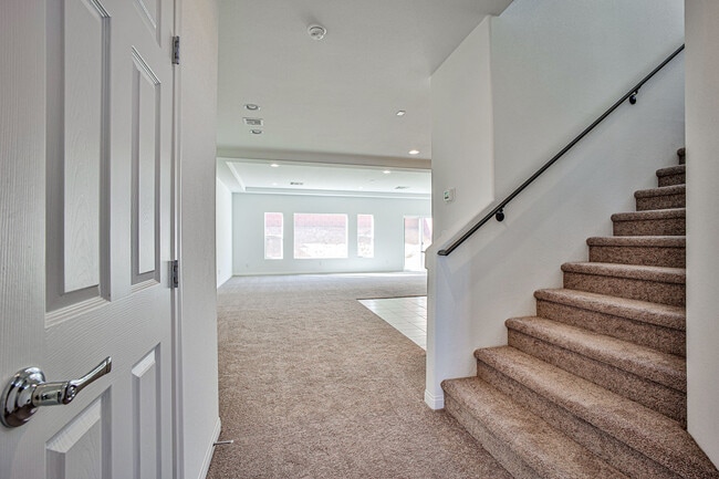 Photo - 7771 Bright Ldg St