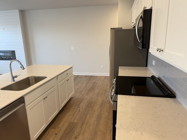 Photo - 7269 Mulberry St