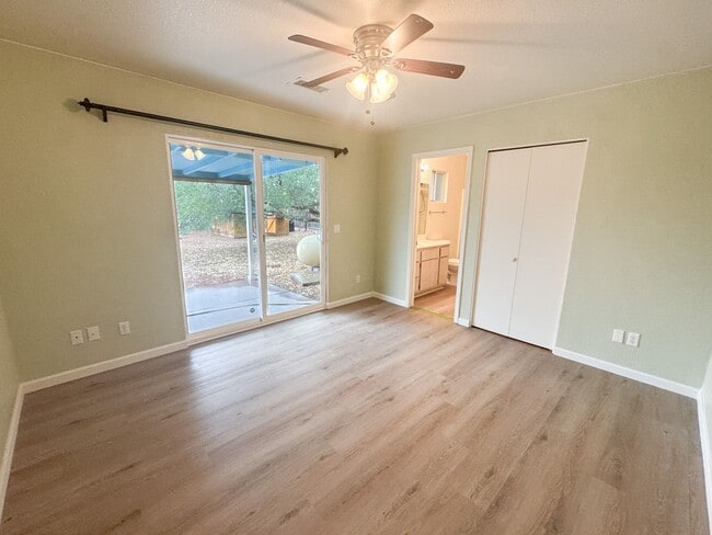 Photo - HOUSE-RIMROCK- GREENHOUSE/SHED INCLUDED