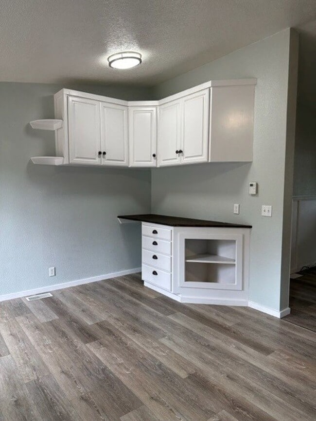 Photo - FREE RENT AND $1,000 SECURITY DEPOSIT - Single Level Updated Home w/ Spacious Yard and Loads of S...
