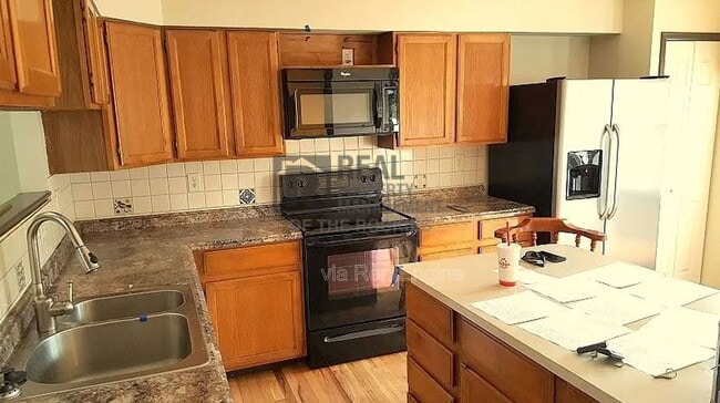 Photo - 1599 Wellington Ct