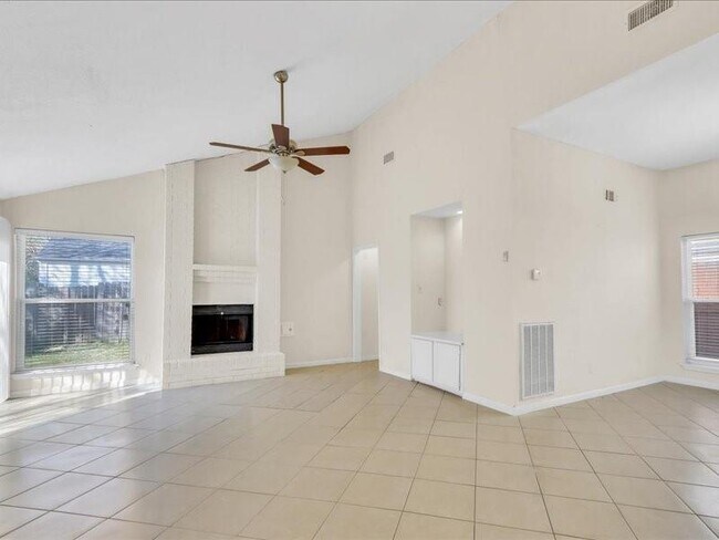 Photo - 3510 Meadway Dr