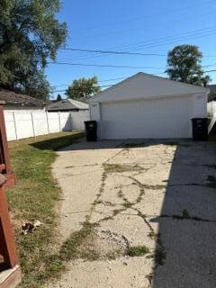 Photo - 18044 Prest St