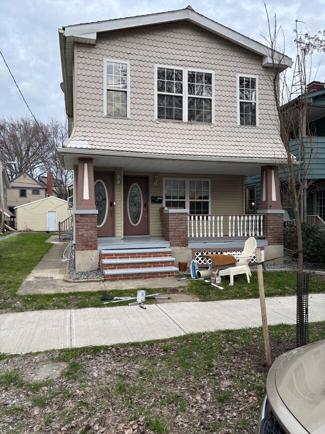 Photo - 1815 W 47th St Apartments Unit 1