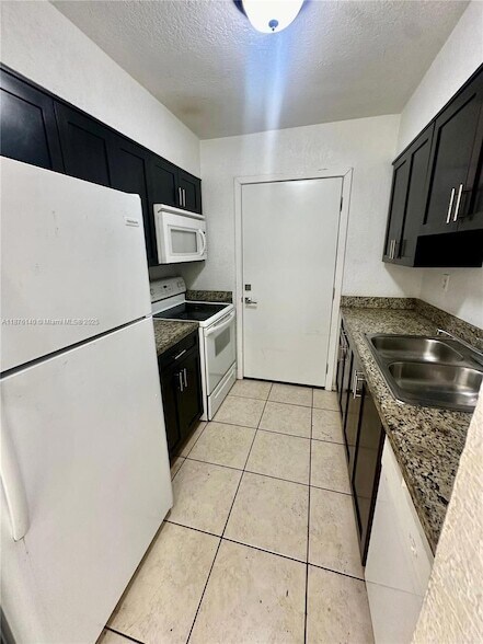 Photo - 8475 SW 94th St Unit 315E