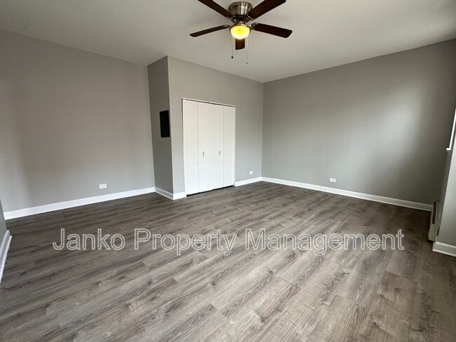 Photo - 52 N Parkside Ave Unit 1