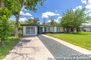 Photo - 123 Marchmont Ln