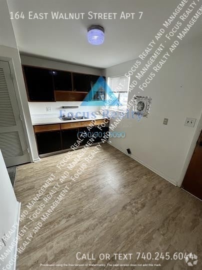 Building Photo - 164 E Walnut St Unit 7 Rental
