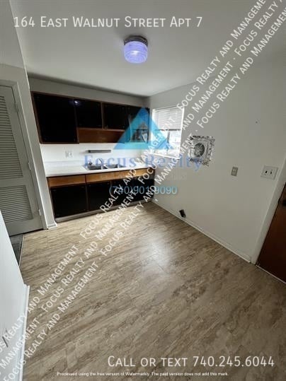 Photo - 164 E Walnut St Apartment Unit 7