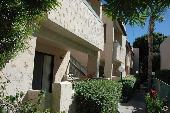 Laurel Lane - Laurel Lane