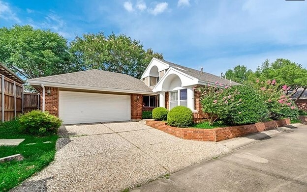 Building Photo - 9809 Lakewood Ct Rental