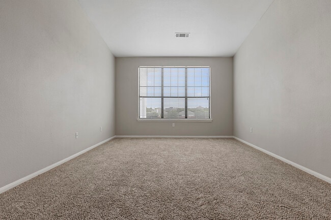 Photo - The Aidan Apartments