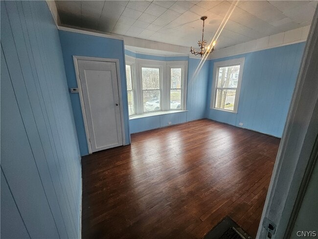 Photo - 1330 Midland Ave