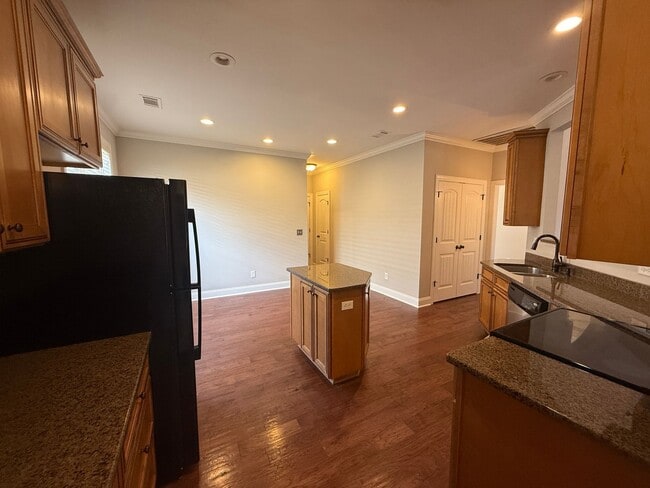 Photo - Well Maintained One Level Home in Gardens at Gatewood