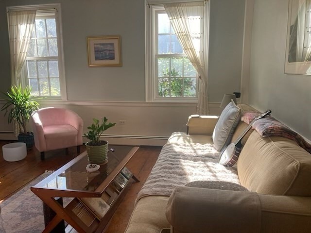 Photo - 1 Tyng St Unidad B