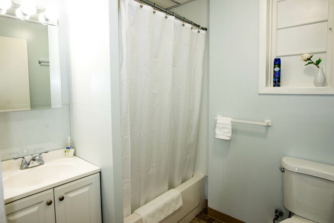 Photo - 42 Everett St Unit #2