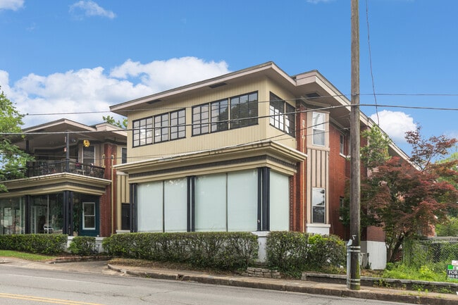 Cobb Lane - Cobb Lane Apartments