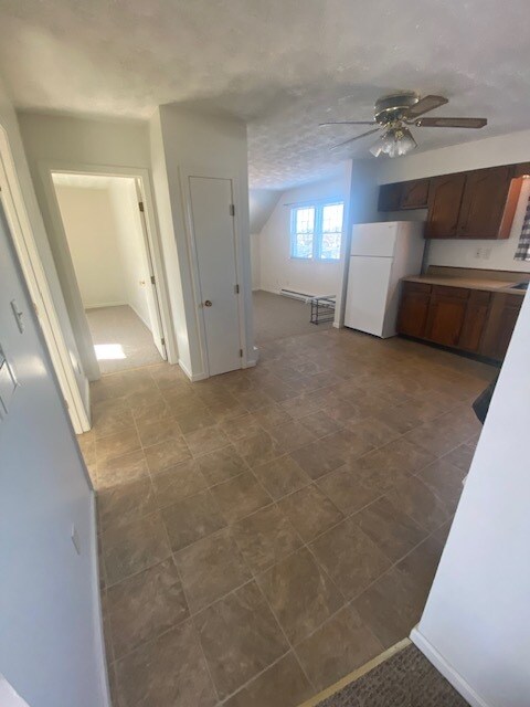 Photo - 96 Oakdale Ave Unidad upstairs