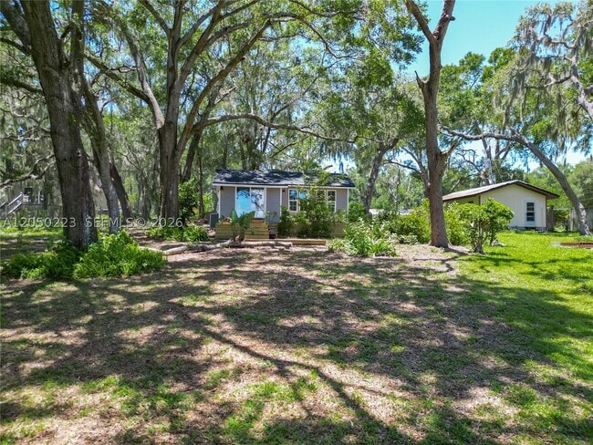 Photo - 8781 LAKESHORE Dr
