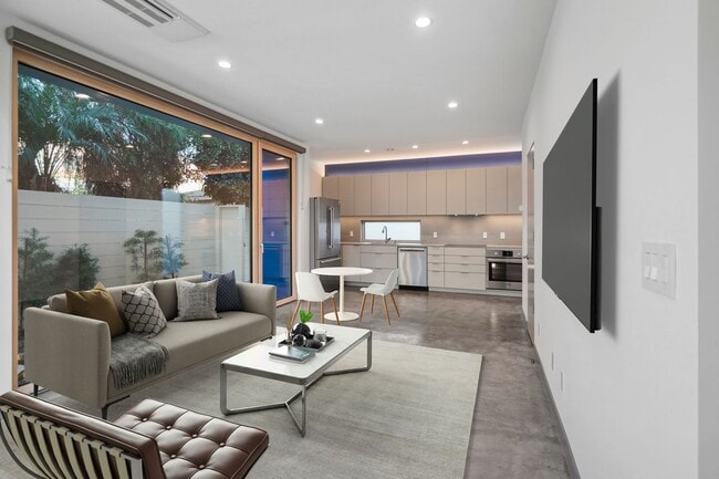 Photo - 12527 Wagner St