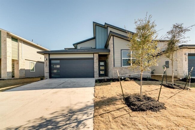 Building Photo - 200 Cupreata Ln