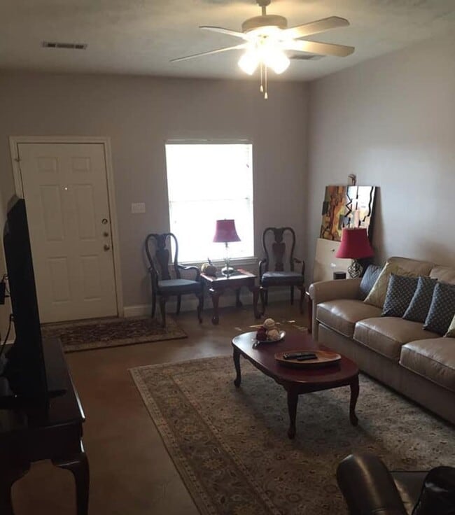 606 Corregidor Dr