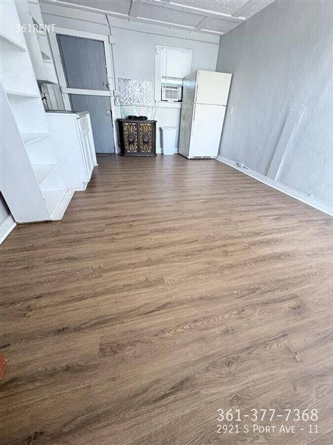 Photo - 2921 S Port Ave Unidad 11