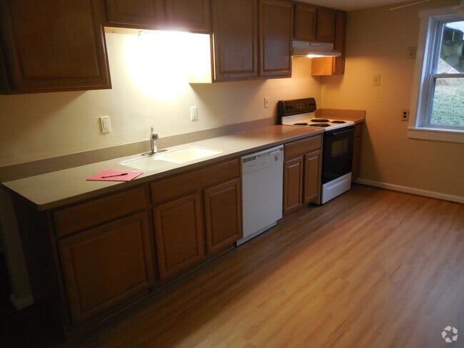 Building Photo - 7708 Edgewood Church Rd Rental