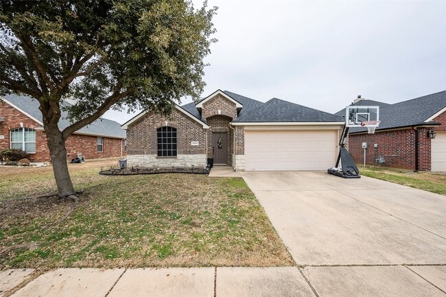 Building Photo - 8143 Guadalupe Rd