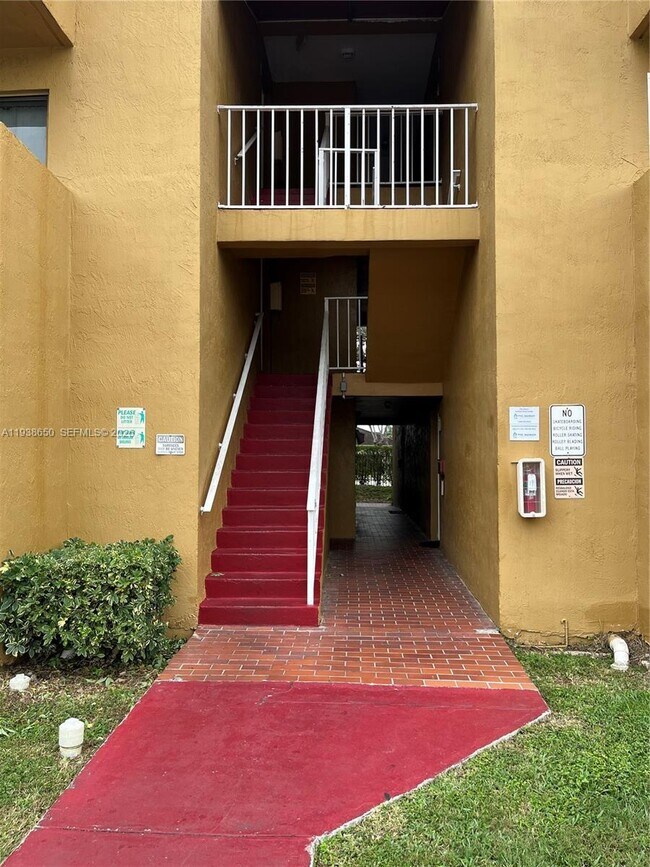 Photo - 15630 SW 80th St Unit I-110