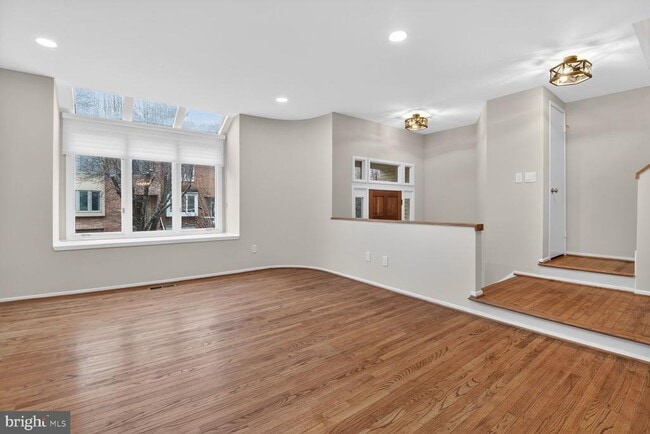 Photo - 10949 Whiterim Dr