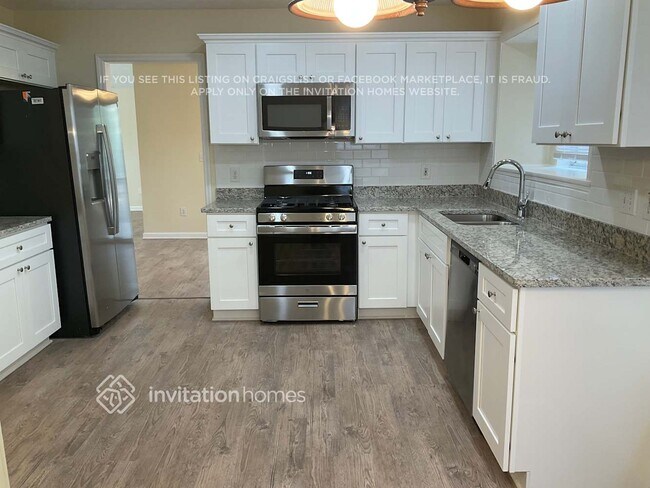 Photo - 2990 Trotters Pointe Dr